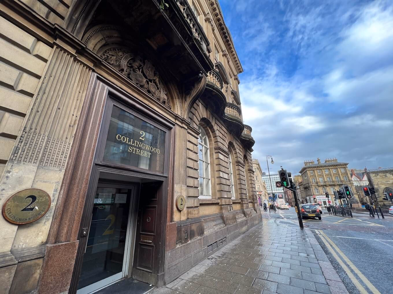 Who is Pitman Training Ireland?