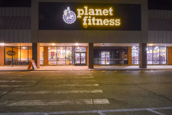 How much does a gym cost in Livonia MI?