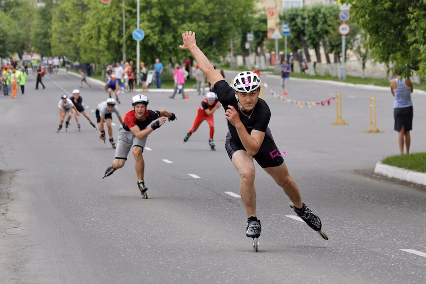 What are the benefits of roller skating?