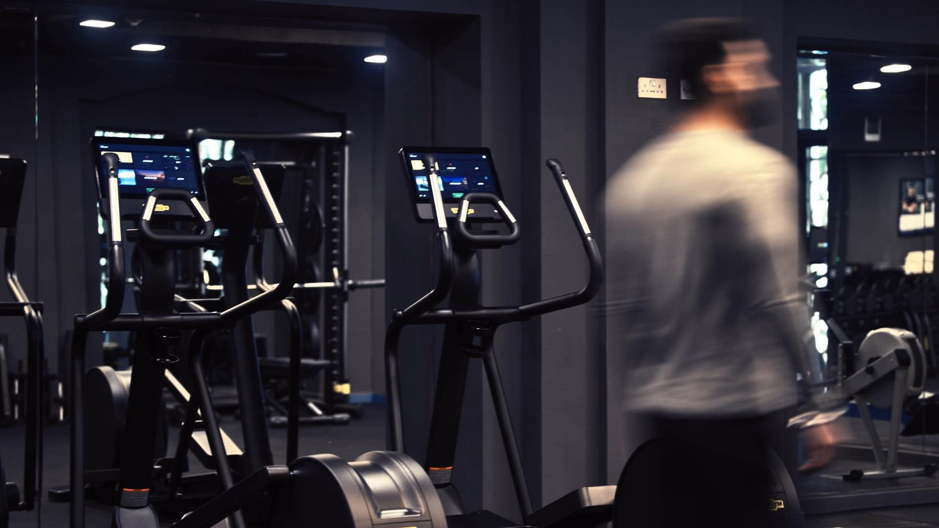 Where can I energize at Jumeirah Al Qasr?